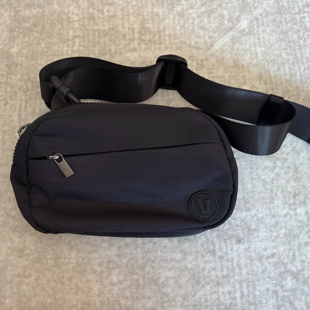 Vuori All Around Hip Pack